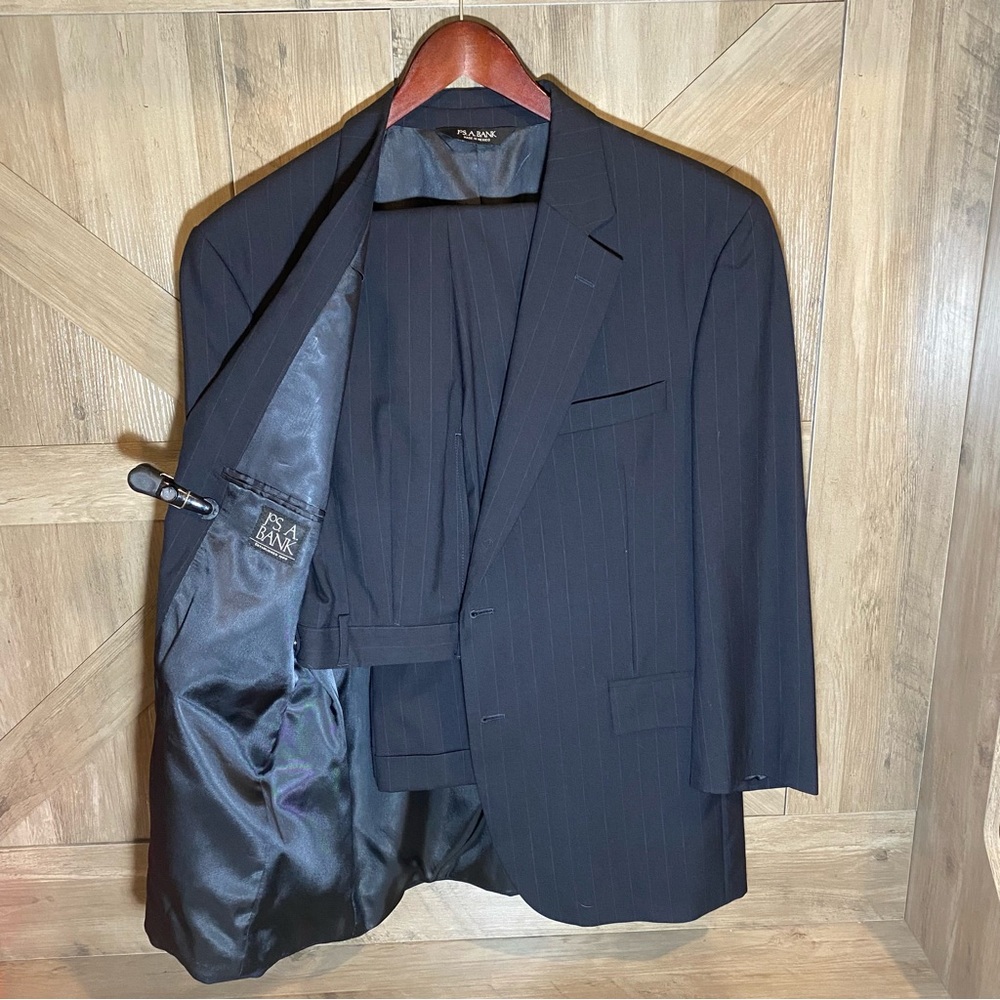 JOS A BANK 1905 2 PC SUIT SZ 43 Blazer Sport Coat Black Pinstripes Excellent!